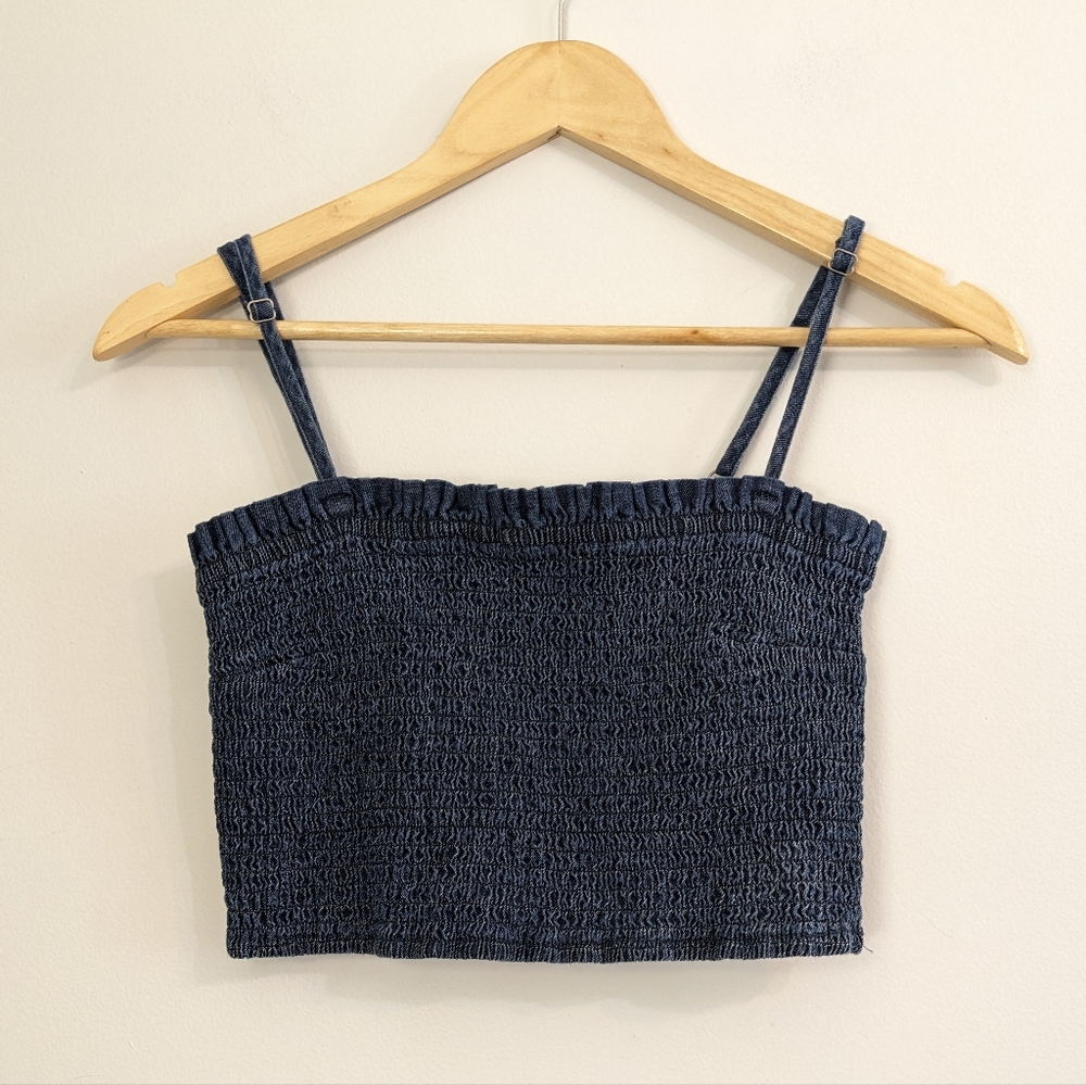 Abercrombie & Fitch Cropped Smocked Chambray Top | Large